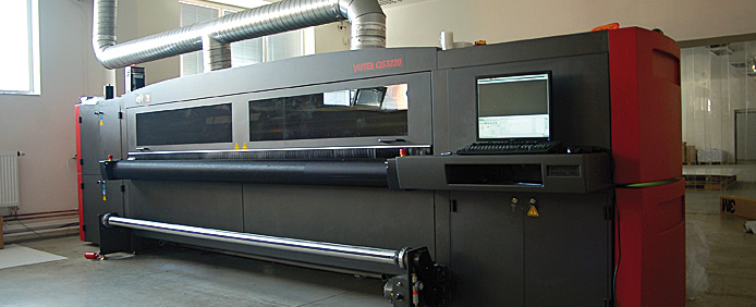 Digitální tiskový stroj EFI VUTEC QS 3200